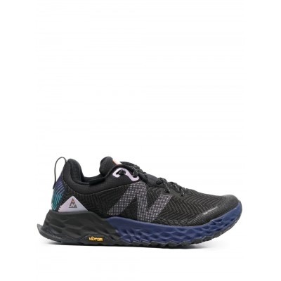 NEW BALANCE WOMAN HIERRO V6...