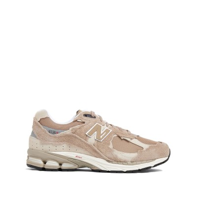 NEW BALANCE SNEAKERS 2002