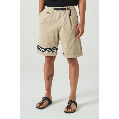 WHITE SAND SHORT
