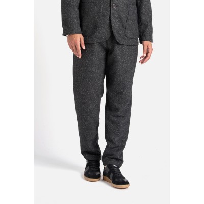 UNIVERSAL WORKS MILITARY CHINO